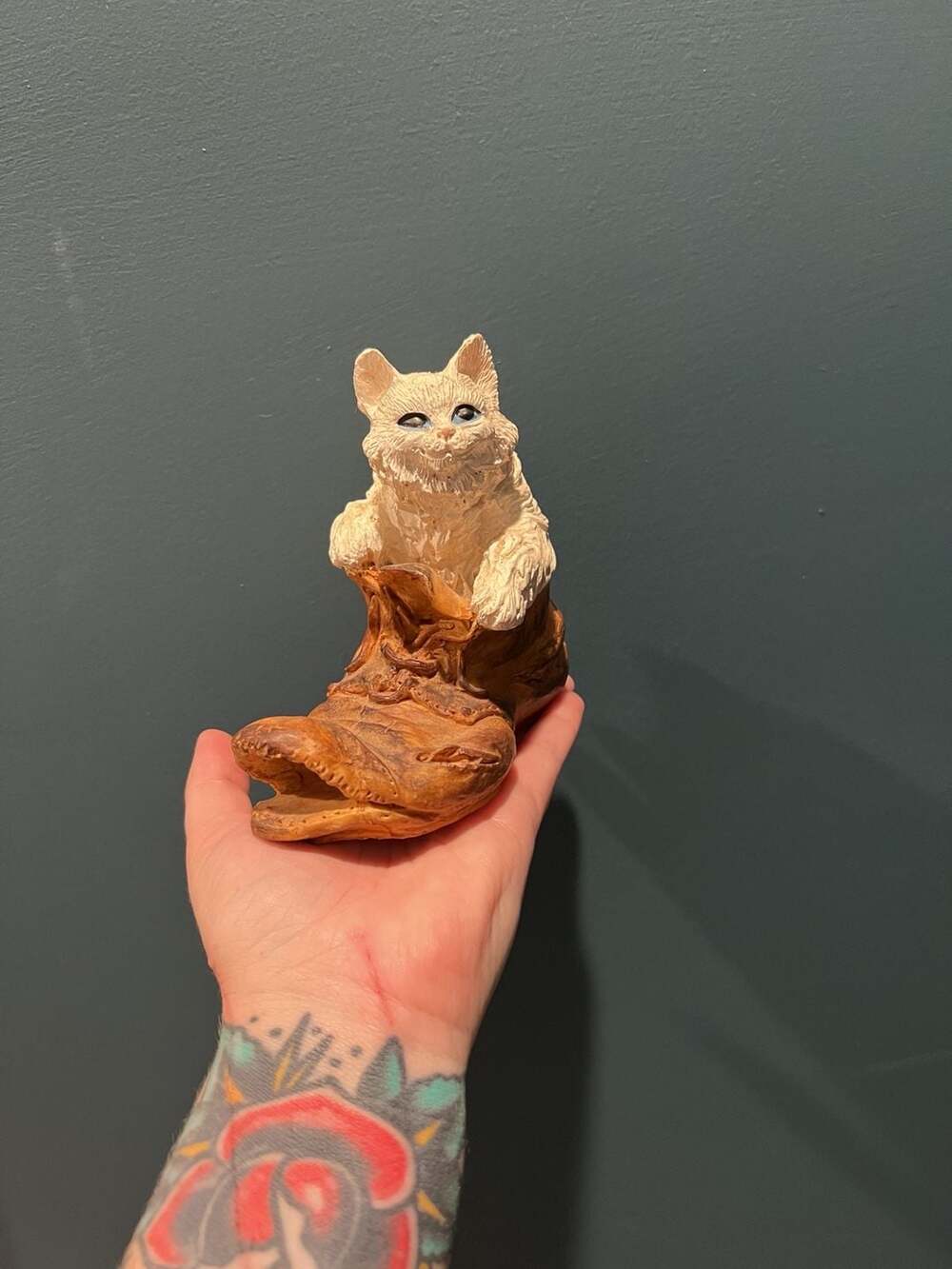 Vintage Cat in Boot Figurine Resin Sculpture Winking Cat Decor
